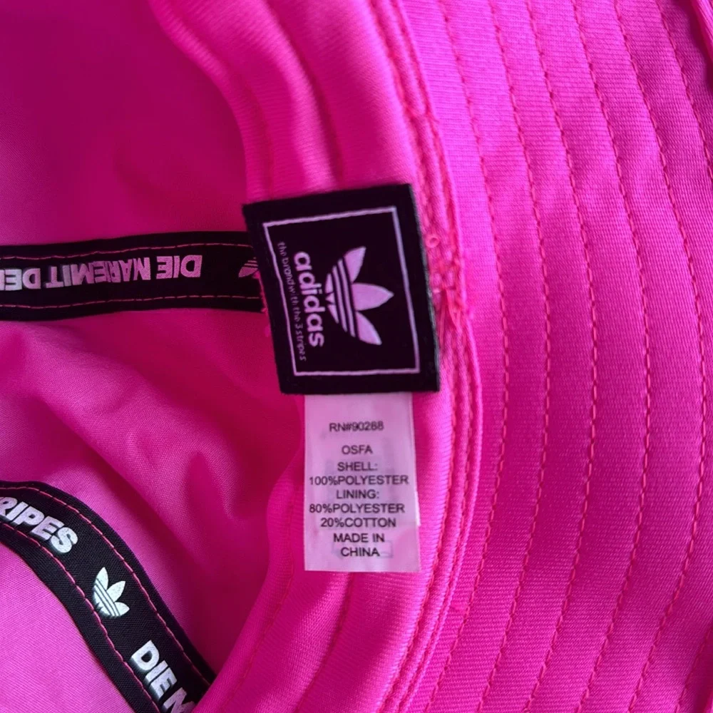 New Adidas Originals Unisex Hot Pink Bell Bucket Hat OSFA - Picture 7 of 8